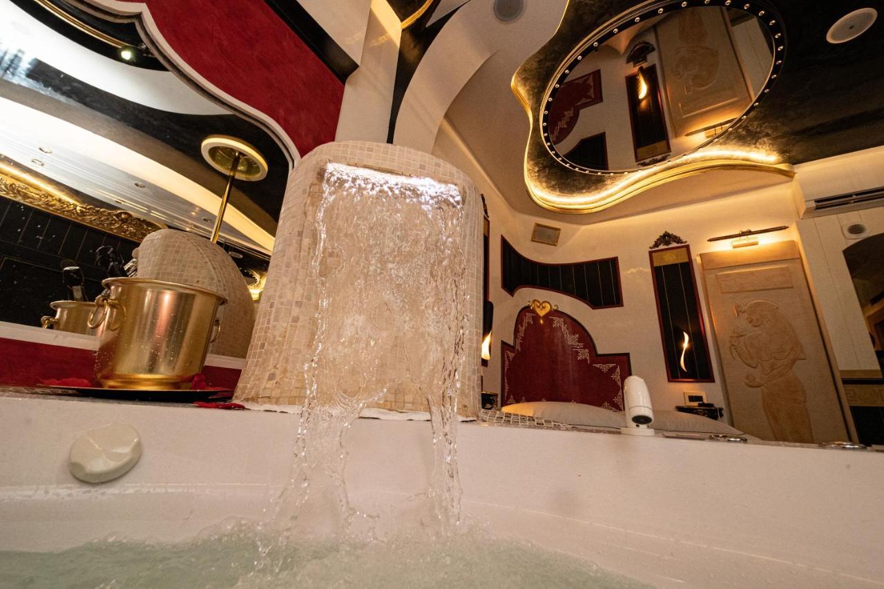 Erossuite Guesthouse Рим Екстер'єр фото