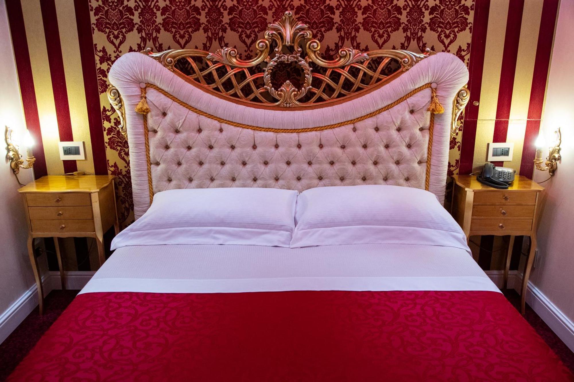 Erossuite Guesthouse Рим Екстер'єр фото